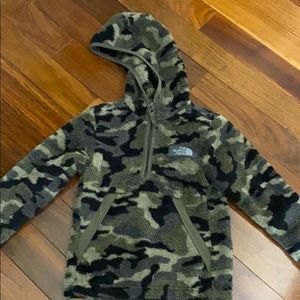 Fleece half zip hoodie